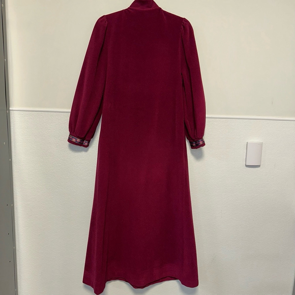 Vintage Vanity Fair Wine Red Half Zip Nightgown Housecoat Women’s Size Small 70s - Picture 6 of 12